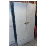 Metal Cabinet 5 shelf 36'x23'x68.5'