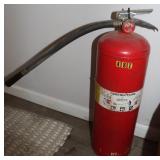 Under Writers Laboratories DC Fire Extinguisher;