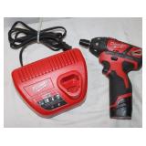 Milwaukee M12 Drill Driver w/ battery, charger