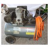 Charge Air Pro 5 HP,20 gal, 125 PSI air compressor