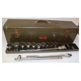 32'x9'x9' Craftsman Toolbox w/