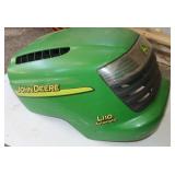 John Deer L110 hood no cracks