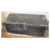 Vintage Wooden Trunk, 35.5'w x 12.5't x 18.5'