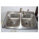 Double Bowl Stainless steel Sink 33x22x8" w/