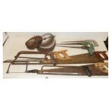 Toolbox w/ Saws: 2 Hand Saws, 3 Keyhole saws,