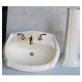 Kohler Pedestal Sink 27"x20x11"