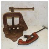 Vintage Ridgid No. 37 Pipe Vise &