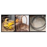 2" Mud Pump w/ Briggs Engine, Needs Tune Up. And