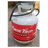 20 lb Propane Cylinder w/ Regulator, weighs 30lbs