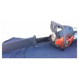 Poulan 16in Chainsaw w/ Carrying Case