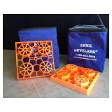 (2) Bags of Lynx Levelers