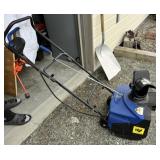 18" Electric Snow Thrower