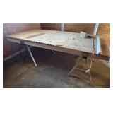 Work Table Top w/ Husky Saw Horses