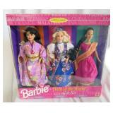 1995 Mattel Barbie Dolls of the World Gift Set