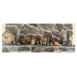 Antiques & Rustic Decor