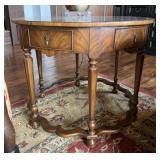Round Lamp Table