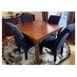 Square Dining Table w/ 4 Chairs