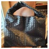 Bottega Veneta Intrecciato Hop Large Tote