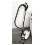 Miele Complete C3 Cat & Dog Vacuum
