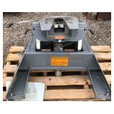 Companion 5th Wheel Hitch