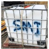 Mounted to Steel Frame Pallet Tank 275Gal
