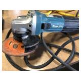makita 4 1/2 Grinder