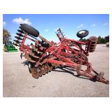 International Harvester 490 Disc, 21ft Wide