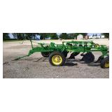 John Deere 5 Bottom Plow, Hydraulic, 5x16