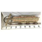 Royal Sled w/Metal Runners