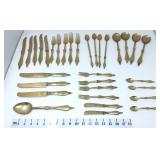 32 pc Gold Tone Flatware