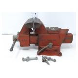 Columbian 045 Bench Vise - 5" Jaws