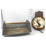 Hanson Dairy Scale & Metal Tote