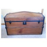 Antique Steamer Hump Back Trunk