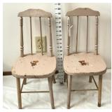 (2) Childrenï¿½s Chairs w/Bear Applique