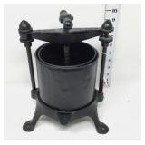 Antique Cast Iron Griswold No.1 2 qt Fruit & Lard