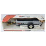 1/16 New Idea Spreader