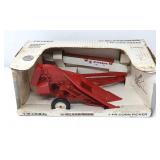 1/16 IH McCormick 1-PR Corn Picker- Ertl