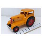 1/16 Minneapolis Moline UDLX Comfortractor