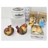 Christmas Music Boxes & Decor