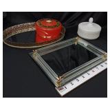 2 Mirrored Vanity Trays & 2 Powder Jars