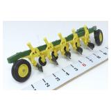 1/16 John Deere 5 Bottom Plow