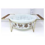 Pyrex Early American Bowl w/Cradle