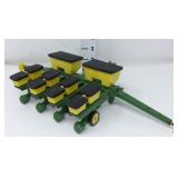 1/16 John Deere 4 - Row Corn Planter Ertl