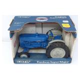 1/16 Fordson Super Major Tractor - Ertl