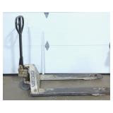 Crown Pallet Jack