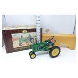 FranklinMint 1/16 John Deere "B" Tin Tractor