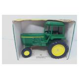1/16 John Deere Generation II Tractor - NIBErtl