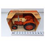 1/16 Case 600 Tractor - Ertl