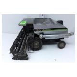 2/16 Duetz-Allis Gleaner R60 Combine w/Bean Head