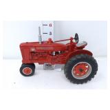 1/16 McCormick Farmall Super M-TA - Tractor -
